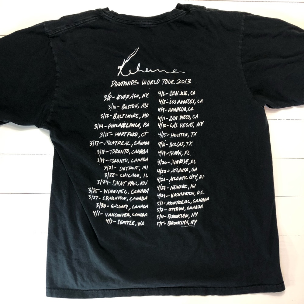 Rihanna’s Diamond World Tour in 2015 Black T Shirt